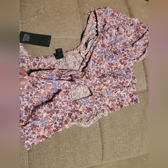 Wild Fable Flower Crop Top - Picture 4 of 7